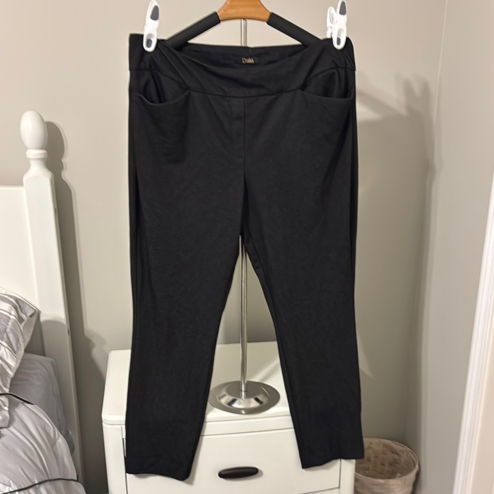 Dalia Black Pants